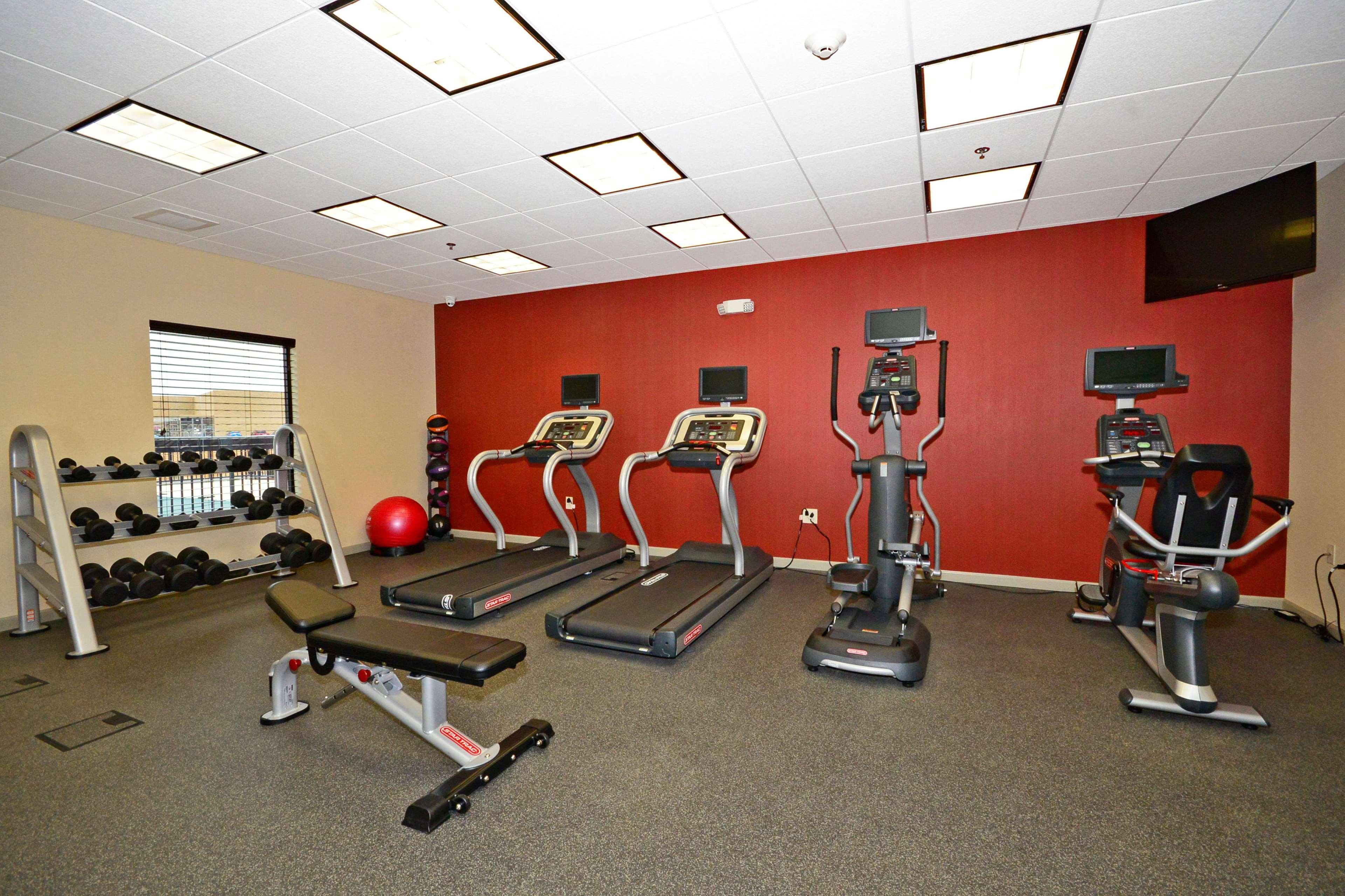 Hampton Inn Pulaski, Tn Екстериор снимка