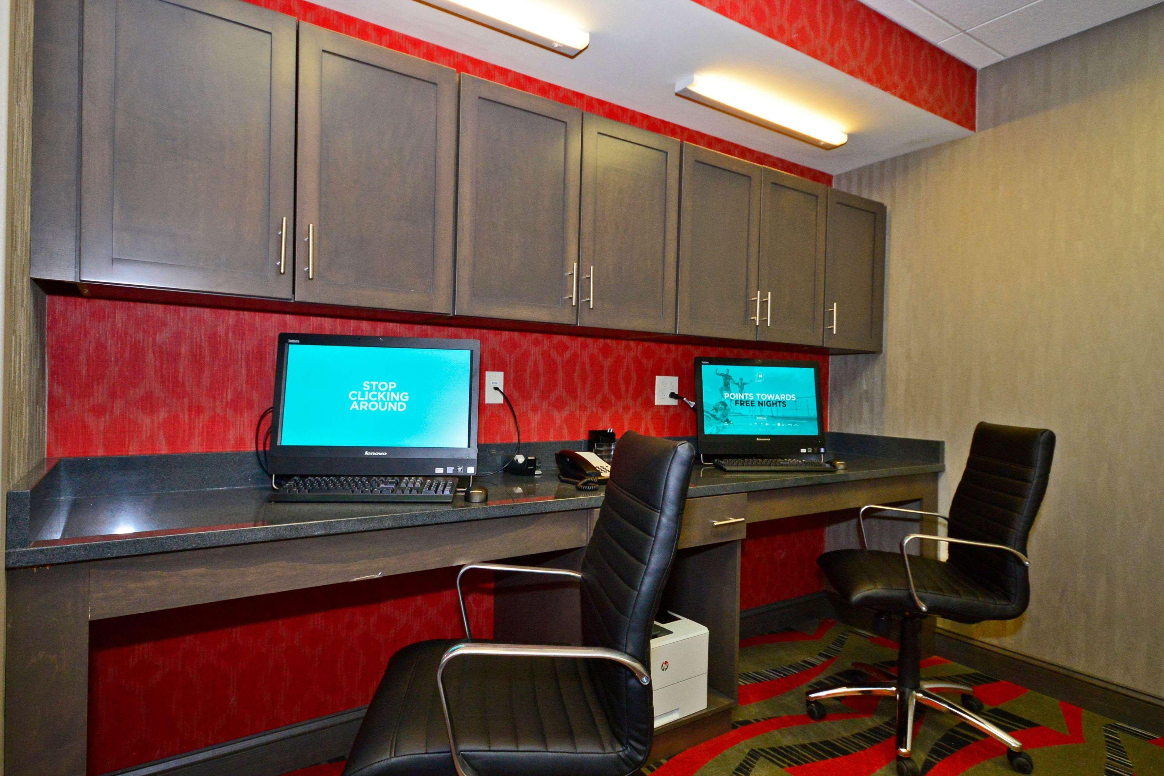 Hampton Inn Pulaski, Tn Екстериор снимка