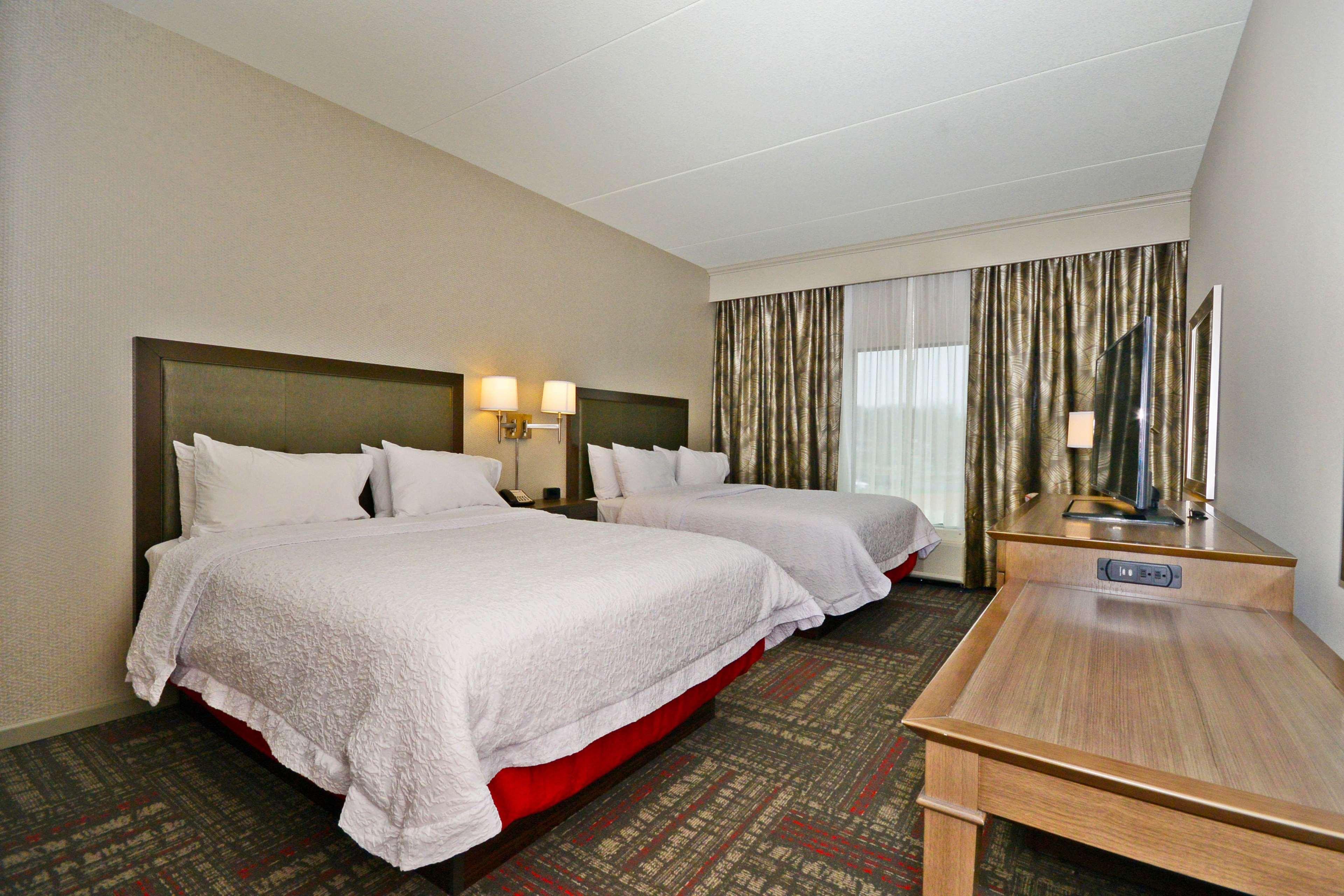 Hampton Inn Pulaski, Tn Екстериор снимка
