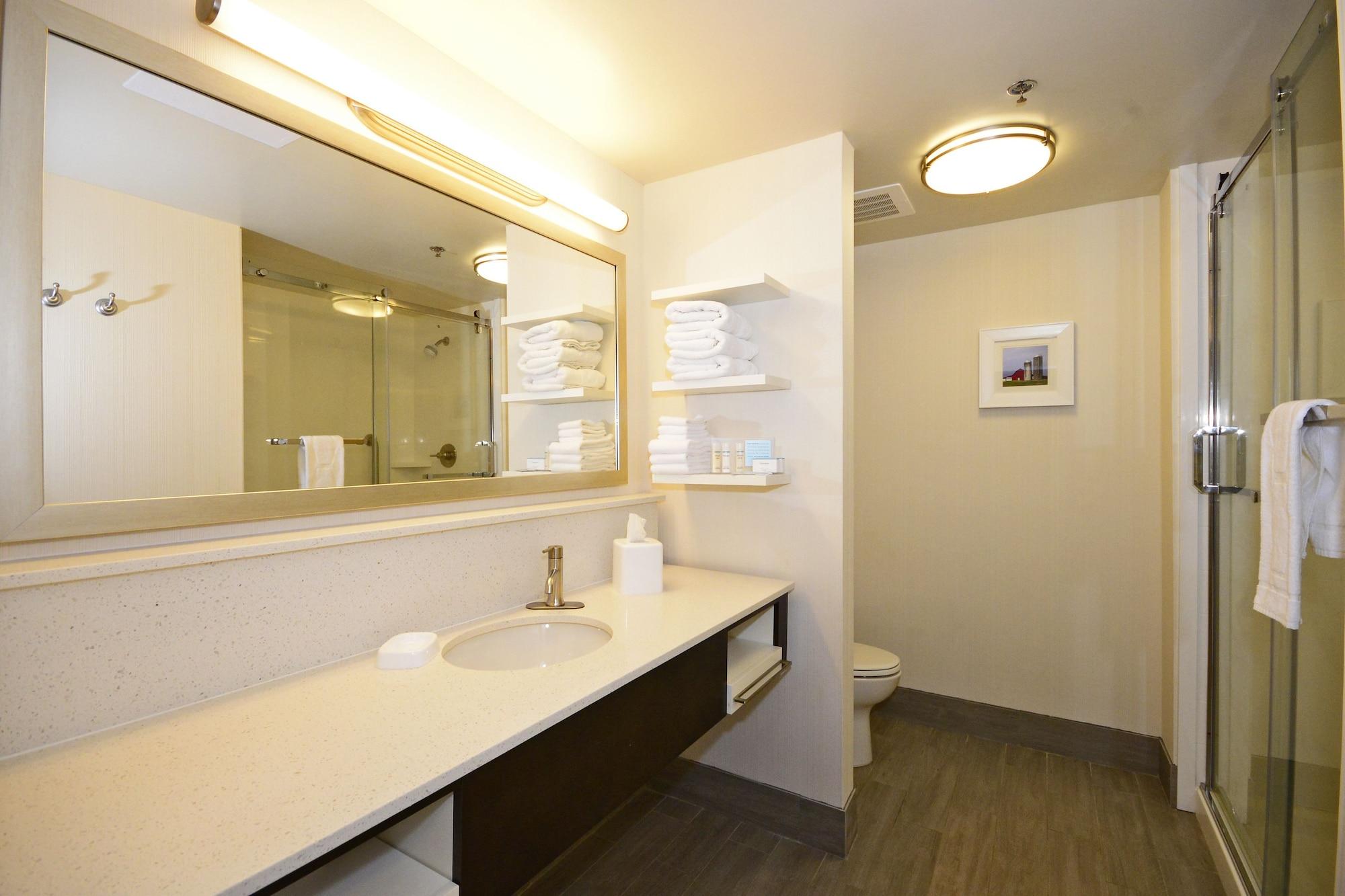 Hampton Inn Pulaski, Tn Екстериор снимка