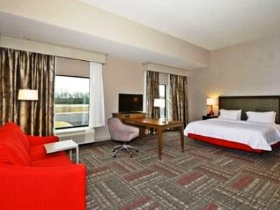 Hampton Inn Pulaski, Tn Екстериор снимка